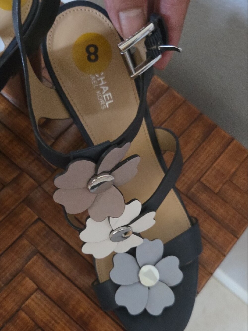 Michael Kors Black Slingback Sandals with Multicolor Floral Appliqués - Picture 2 of 9